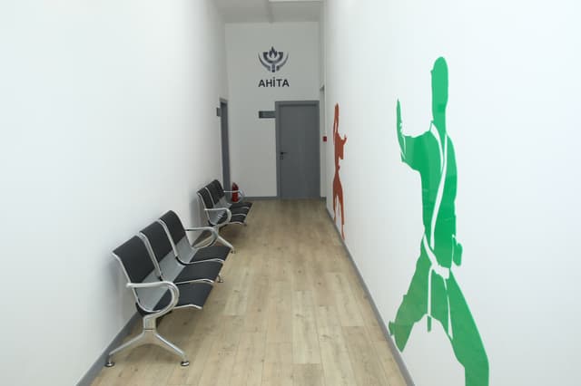  Sports Hall – Towards Strength and Victory